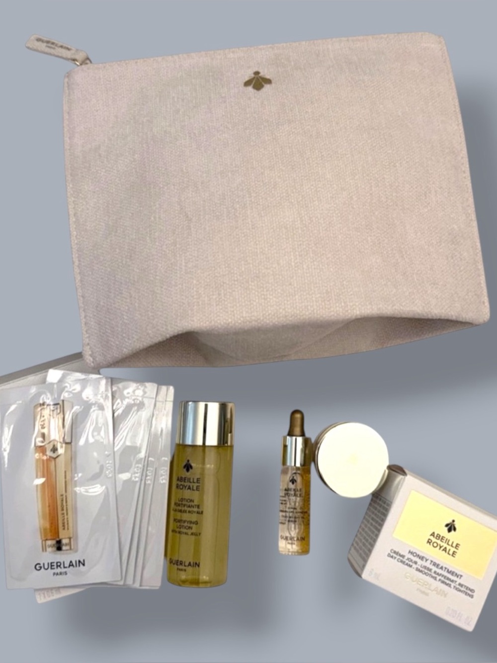 GUERLAIN Cosmetic Pouch with Travel Skincare Samples